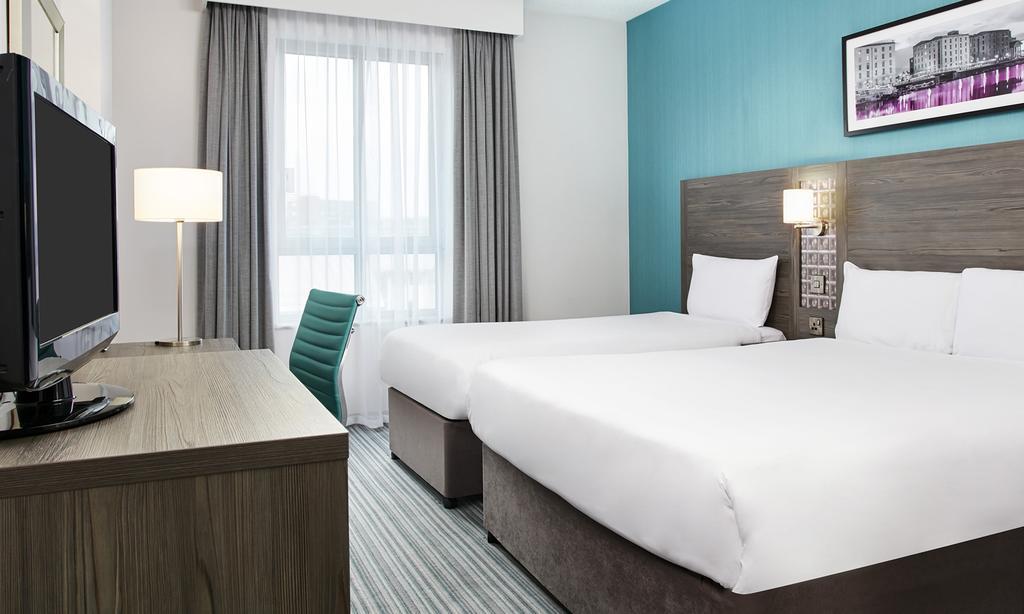 Leonardo Hotel Челтнем Екстер'єр фото