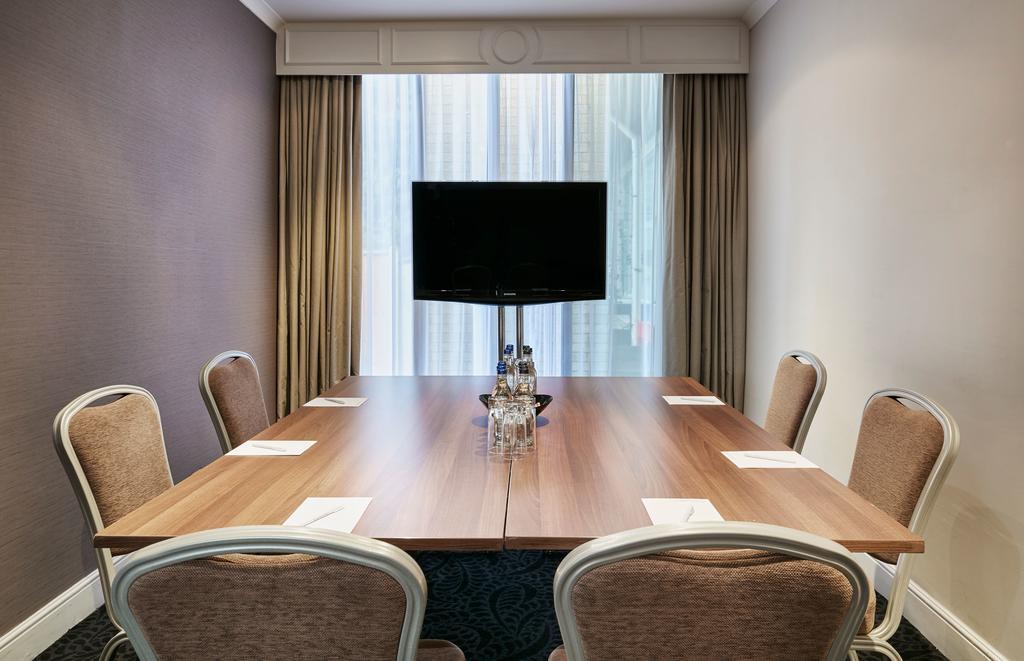 Leonardo Hotel Челтнем Екстер'єр фото
